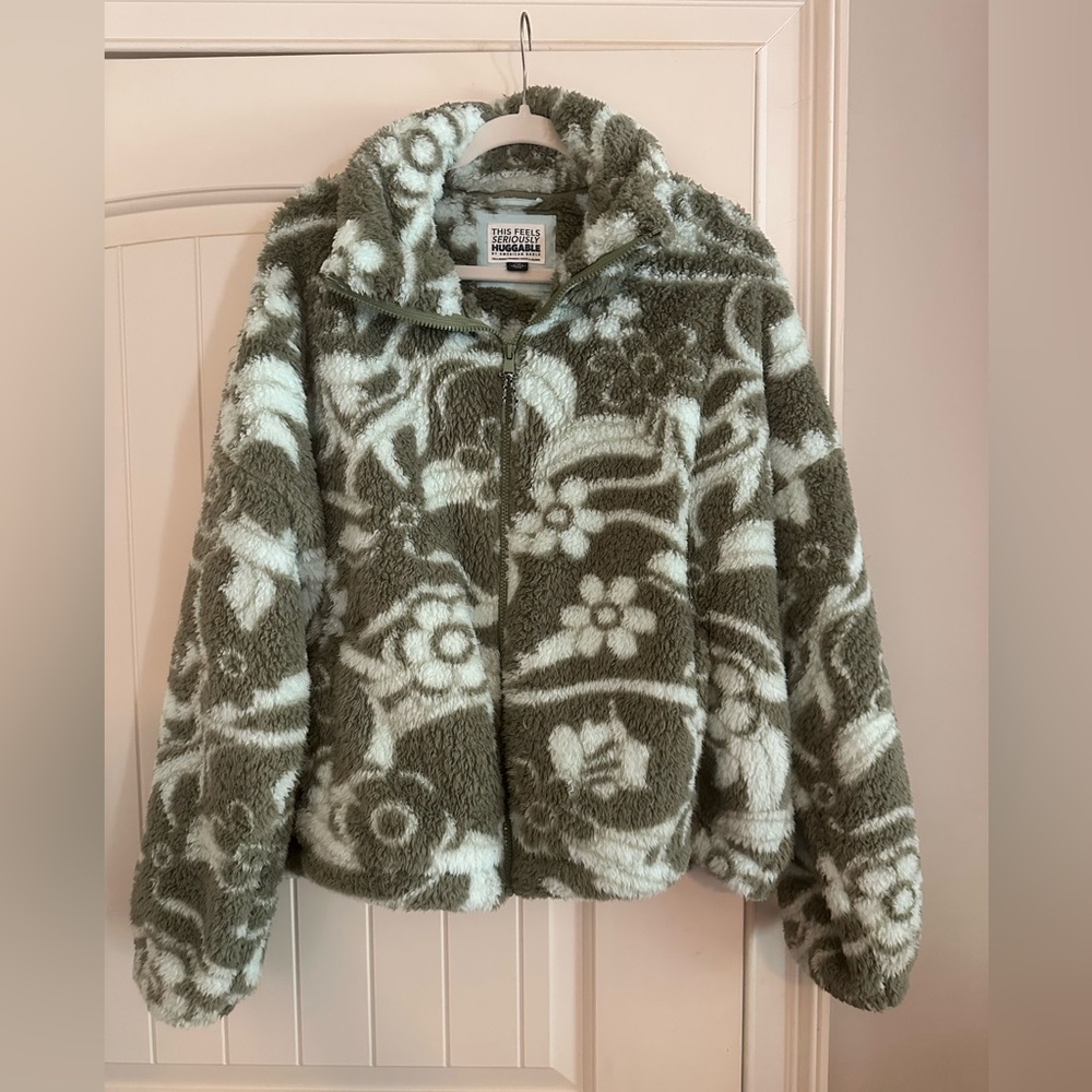 American Eagle Zip Up